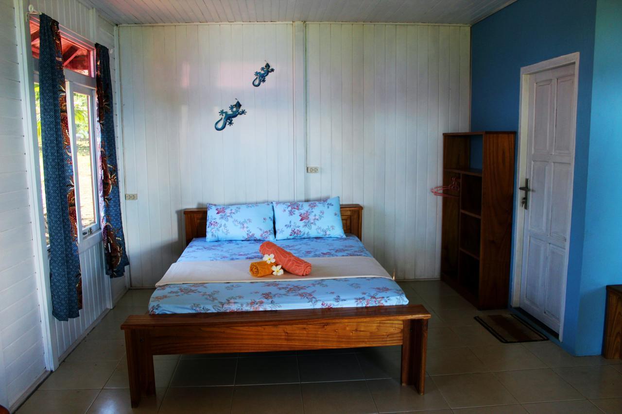 Happy Gecko Dive Resort ブナケン エクステリア 写真