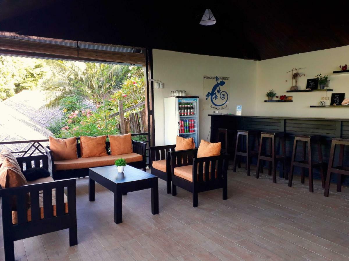 Happy Gecko Dive Resort ブナケン エクステリア 写真